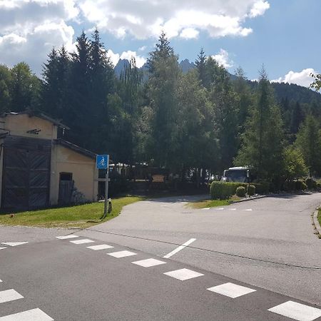 Hotel Casa Alpina Dobbiaco Esterno foto