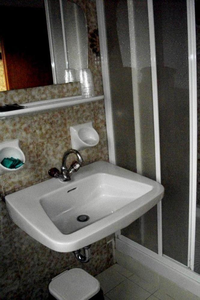 Hotel Casa Alpina Dobbiaco Esterno foto